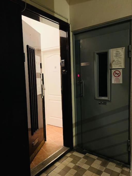 布达佩斯Danube Dwelling Asboth 19-2公寓 外观 照片